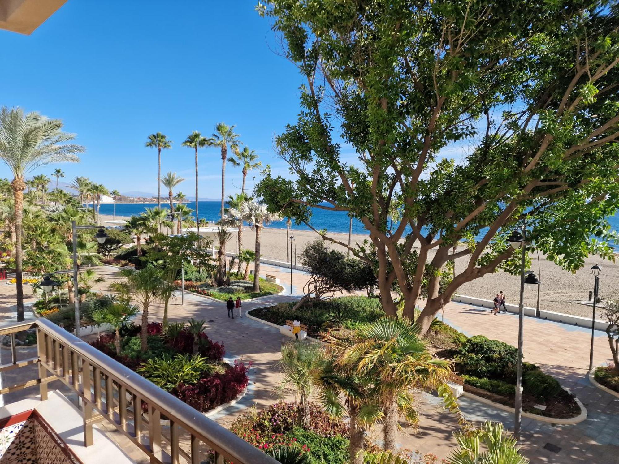 Estepona Playa מראה חיצוני תמונה